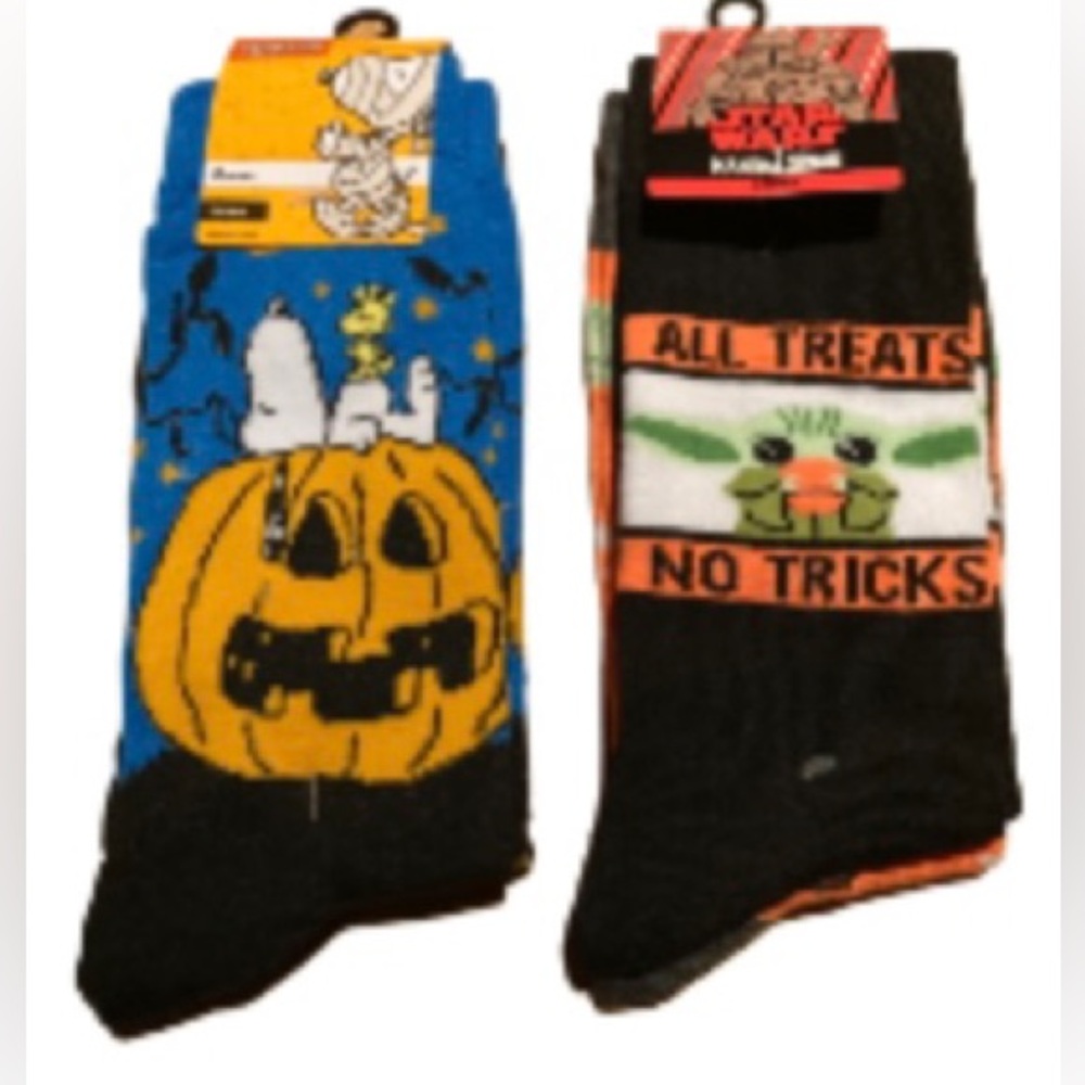NWT Disney & Peanuts Crew Socks Fits Sizes:  6.5 to 12